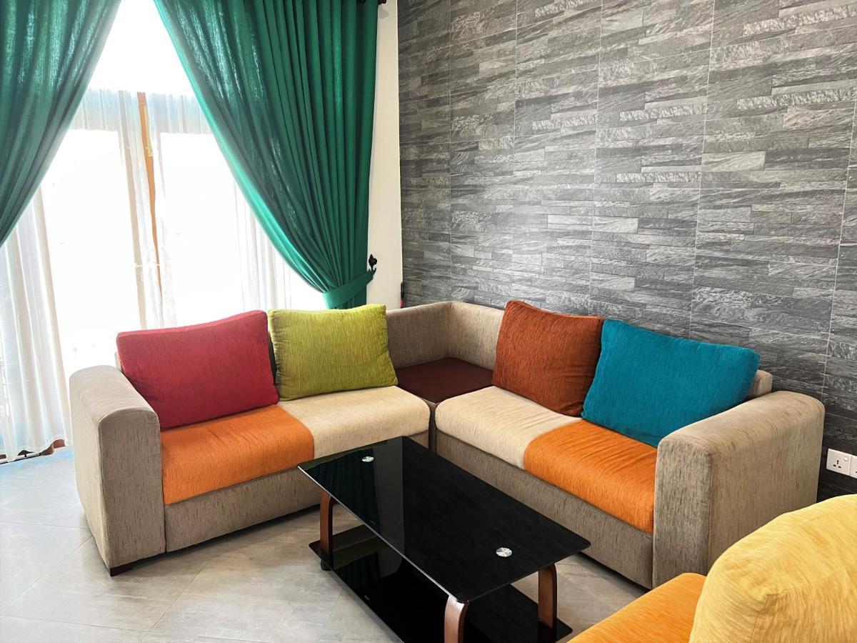 Hansons Homestay 캔디 외부 사진