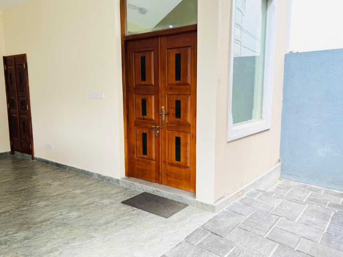 Hansons Homestay 캔디 외부 사진