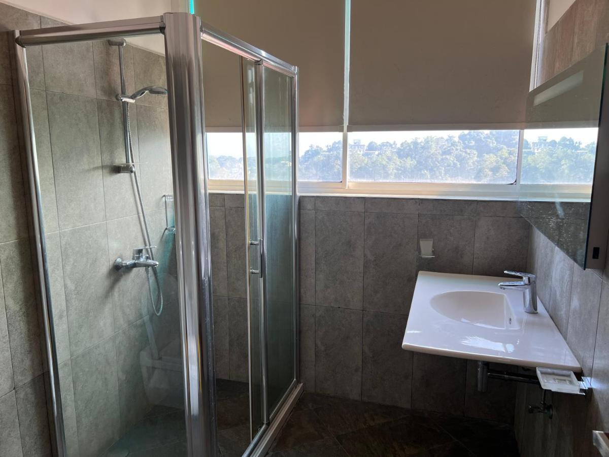 Hansons Homestay 캔디 외부 사진